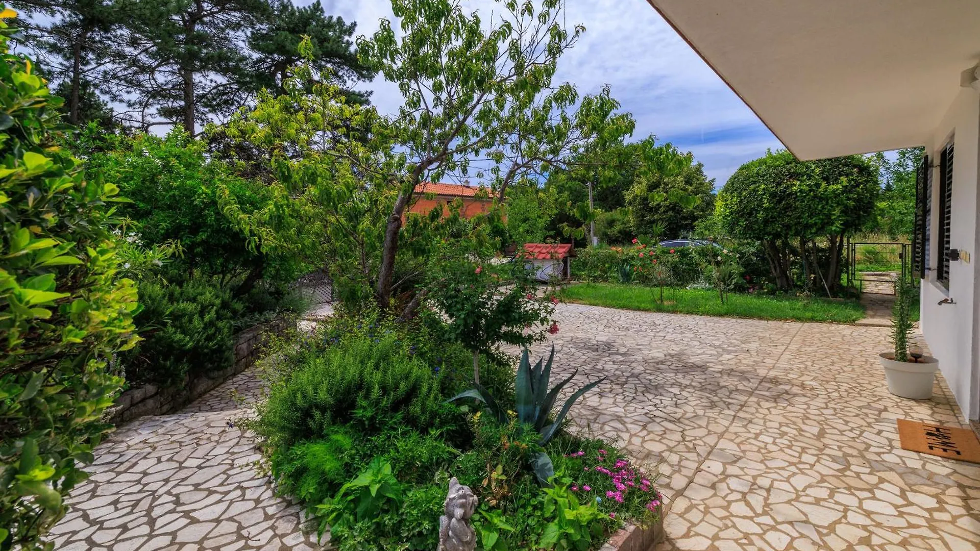 Apartment Oasis Of Peace 2 Bribir  Croatia