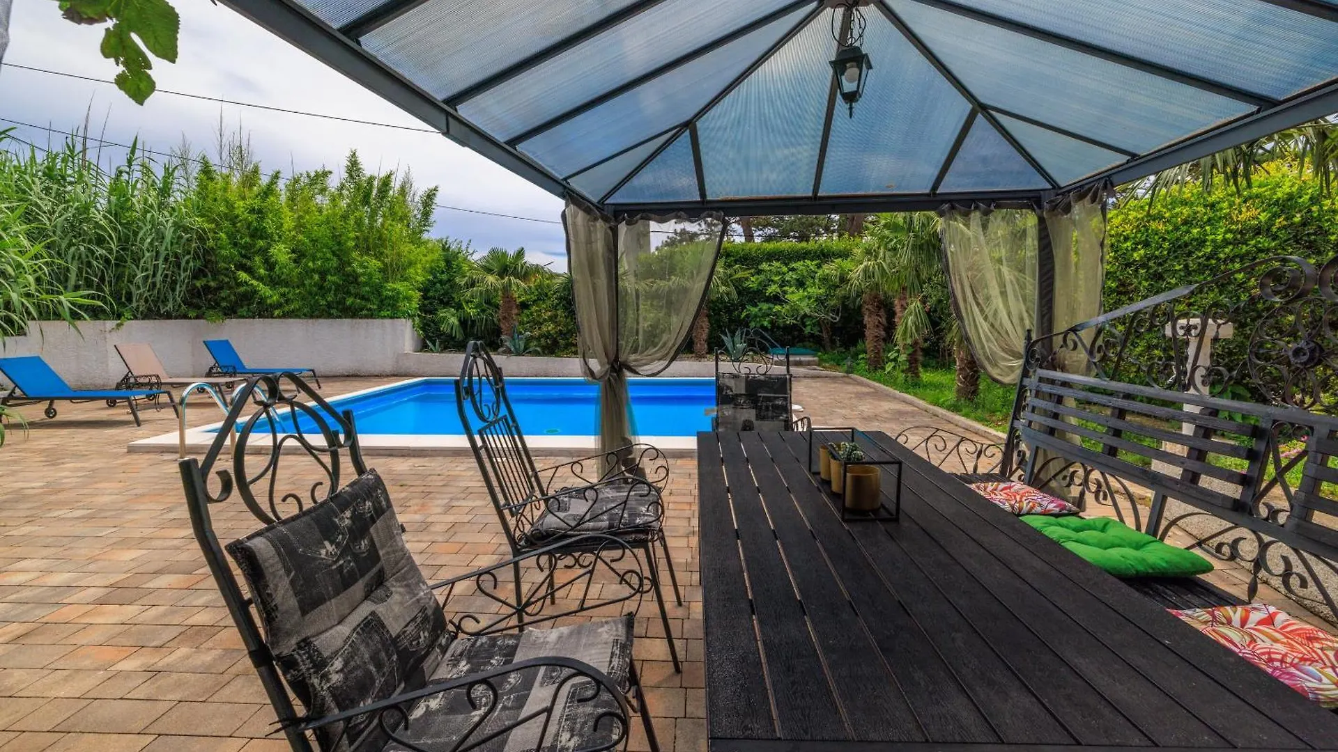 Apartment Oasis Of Peace 2 Bribir